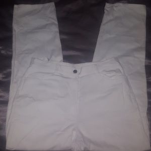 White pants, Jones Wear sport